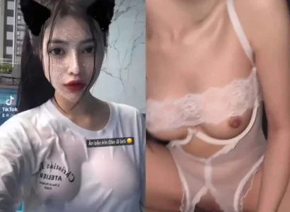 Em Uyên cưỡi ngựa đã luôn